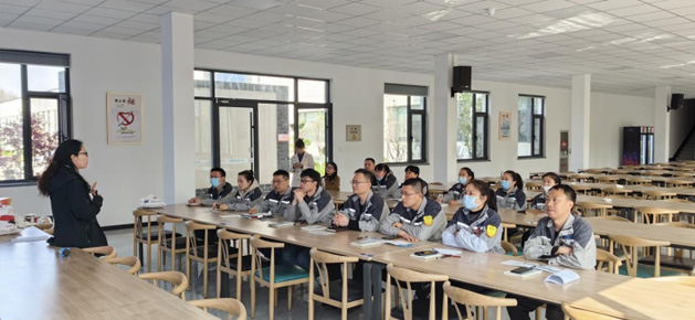 济南锐拓科技有限公司联合济南市总工会联合明仁教育联合体推出“求学圆梦”学历提升行动 济南锐拓科技有限公司联合济南市总工会联合明仁教育联合体推出“求学圆梦”学历提升行动